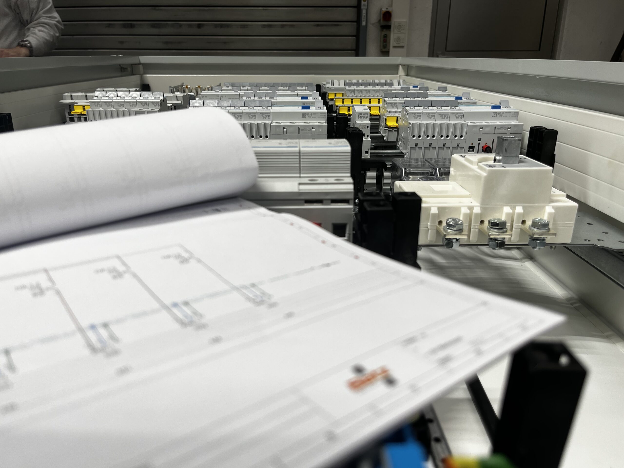 20250925_100010519_iOS